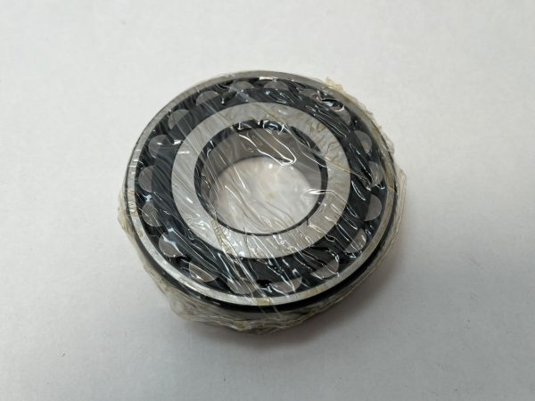 Spherical Roller Bearing – Straight Bore, 40 mm ID, 90 mm OD, 23 mm Width, Open, CN Internal clearance