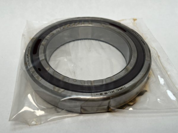 Deep Groove Ball Bearing – Straight Bore, 3.0000 in ID, 4.5000 in OD, 0.7500 in Width, Open, Without Snap Ring