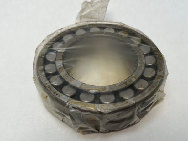 NTN 22211BKD1 Spherical Bearing 55x100x25mm 22211CJ 22211 B K W33/D1 Japan