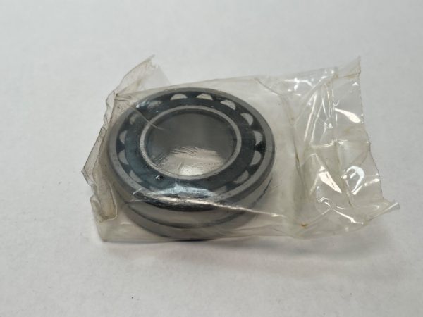 Spherical Roller Bearing – Tapered Bore, 30 mm ID, 62 mm OD, 20 mm Width, Open, C3 Internal Clearance.