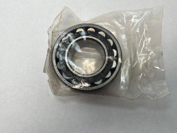 Spherical Roller Bearing – Tapered Bore, 30 mm ID, 62 mm OD, 20 mm Width, Open, C3 Internal Clearance.