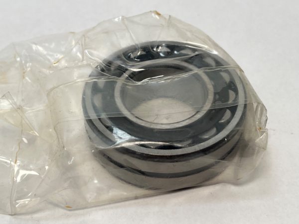 Spherical Roller Bearing – Tapered Bore, 30 mm ID, 62 mm OD, 20 mm Width, Open, C3 Internal Clearance.