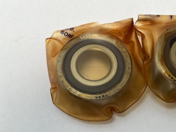 Angular Contact Ball Bearing – Straight Bore, 20 mm ID, 47 mm OD, 14 mm Width, Open, 15° Contact Angle, Light Preload.