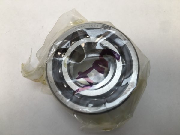 Angular Contact Bearing – 30 mm ID, 62 mm OD, 16 mm Width, Open, 25°, Medium preload.