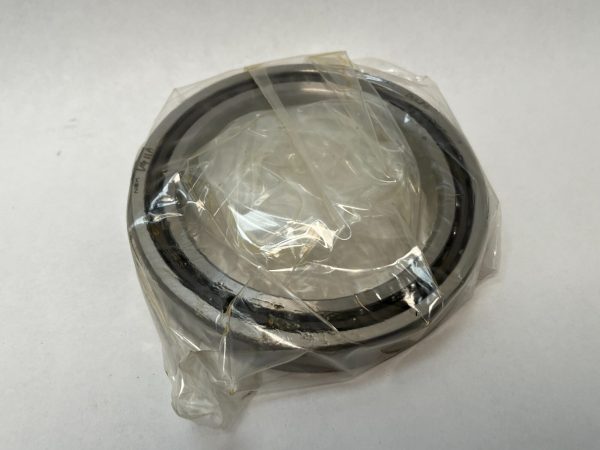 Super Precision Angular Contact Ball Bearing – Straight Bore, 90 mm ID, 125 mm OD, 18 mm Width, Open, 25° Contact Angle, Universal Pairing.