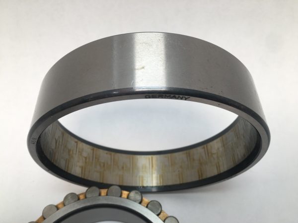 Cylindrical Roller Bearing – Tapered Bore, 85 mm ID, 130 mm OD, 34 mm Width, 2 Row, ABEC 5 Precision.