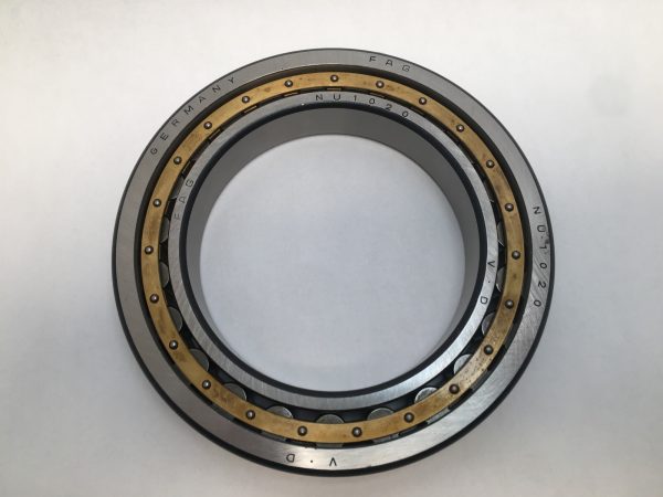 Cylindrical Roller Bearing – Straight Bore, 100 mm ID, 150 mm OD, 24 mm Width, 1 Row, CN Internal Clearance.