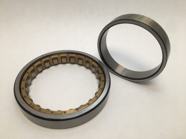 Cylindrical Roller Bearing – Straight Bore, 100 mm ID, 150 mm OD, 24 mm Width, 1 Row, CN Internal Clearance.