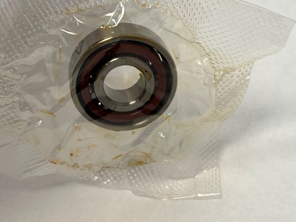 Angular contact bearings – 10 mm ID, 26 mm OD, 8 mm Width, Open, 15°, Light preload.