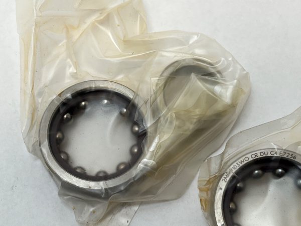 Angular Contact Ball Bearing – Straight Bore, 17 mm ID, 35 mm OD, 10 mm Width, Open, 15° Contact Angle, Light Preload.