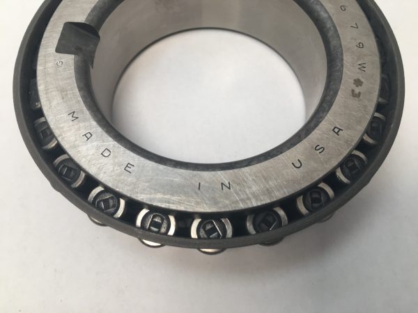 Tapered Roller Cone – 3.0000″ Bore, 1.3125″ Cone Width, class 3, Case-Carburized Steel with keyway.