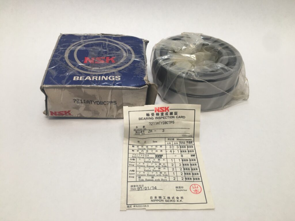 Angular Contact Ball Bearing – Straight Bore, 55 mm ID, 100 mm OD, 21 mm Width, Open, 25° Contact Angle, Light Preload.