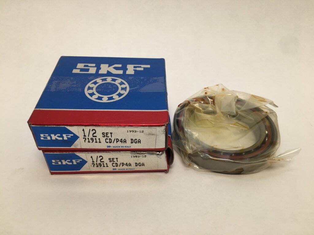 Super Precision Angular Contact Ball Bearing – Straight Bore, 55 mm ID, 80 mm OD, 13 mm Width, Open, 15° Contact Angle, Universal Light Preload.