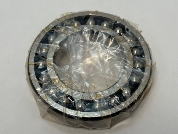 Self Aligning Ball Bearing – Straight Bore, 55 mm ID, 100 mm OD, 21 mm Width, Open.
