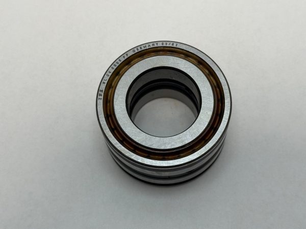 Cylindrical Roller Bearing – Straight Bore, 25 mm ID, 47 mm OD, 30 mm Width, 2 Row, CN Internal clearance.