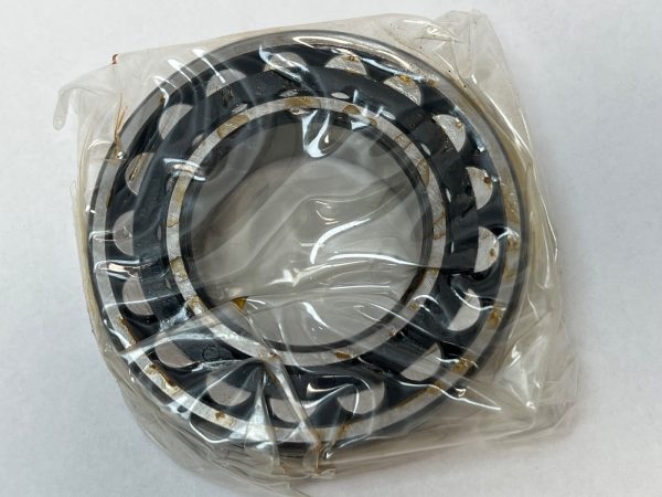 Spherical Roller Bearing – Straight Bore, 45 mm ID, 85 mm OD, 23 mm Width, Open, C3 Internal Clearance.