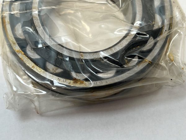Spherical Roller Bearing – Straight Bore, 45 mm ID, 85 mm OD, 23 mm Width, Open, C3 Internal Clearance.