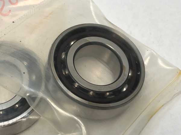 Angular Contact Ball Bearing – Straight Bore, 20 mm ID, 42 mm OD, 12 mm Width, Open, 15° Contact Angle, Light Preload.