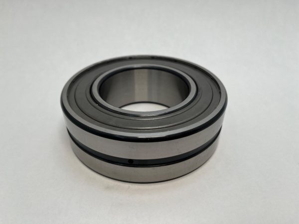 Spherical Roller Bearing – Straight Bore, 65 mm ID, 120 mm OD, 38 mm Width, Double Rubber Seal, Normal Internal Clearance.