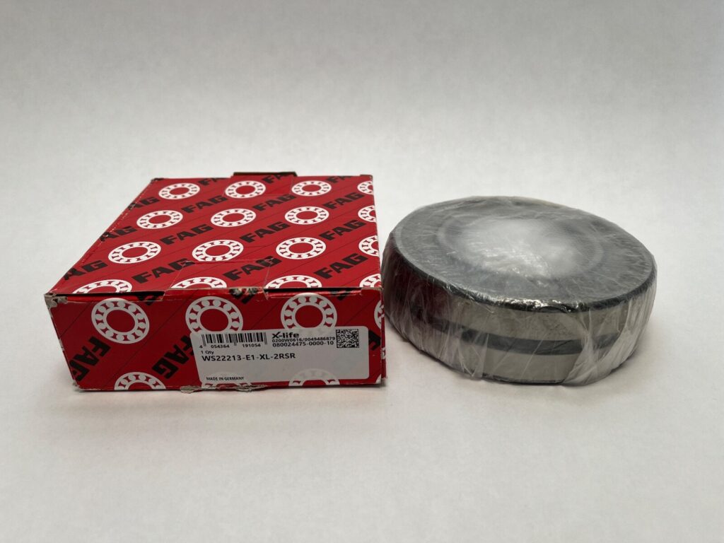 Spherical Roller Bearing – Straight Bore, 65 mm ID, 120 mm OD, 38 mm Width, Double Rubber Seal, Normal Internal Clearance.
