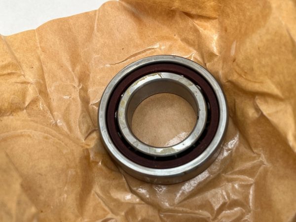 Angular Contact Ball Bearing – 25 mm ID, 47 mm OD, 12 mm Width, Open, 15°, Light preload.