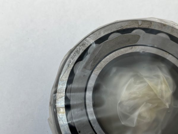 Spherical Roller Bearing – Straight Bore, 45mm ID, 85mm OD, 23mm Width, Open, CN Internal clearance.