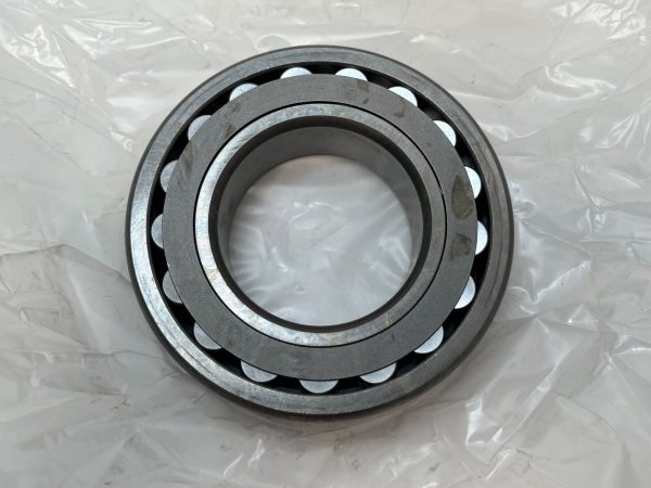 Spherical Roller Bearing – Straight Bore, 45mm ID, 85mm OD, 23mm Width, Open, CN Internal clearance.