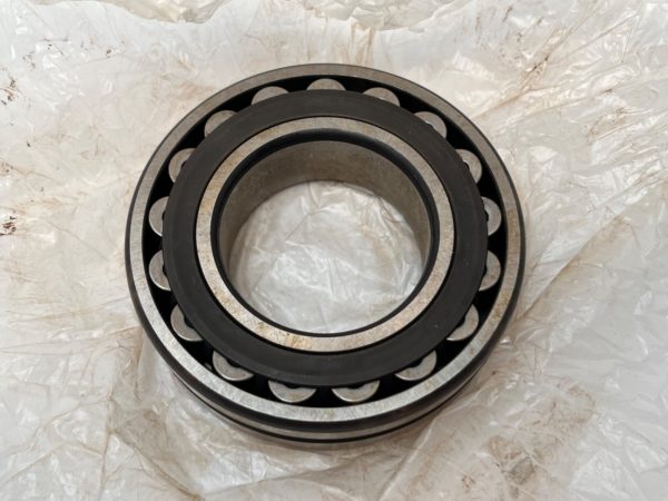 Spherical Roller Bearing – Straight Bore, 45 mm ID, 85 mm OD, 23 mm Width, Open, CN Internal clearance