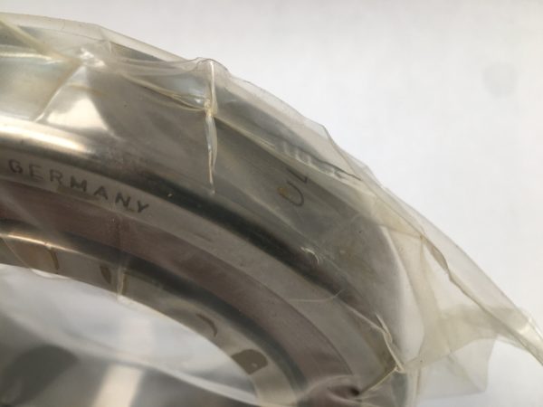 Angular Contact Ball Bearing – 80 mm ID, 140 mm OD, 26 mm Width, Open, 15° Contact Angle, Light Preload.