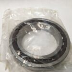 Super Precision Angular Contact Ball Bearing – Straight Bore, 90 mm ID, 140 mm OD, 24 mm Width, Open, 15° Contact Angle, Universal Pairing, Light Preload.