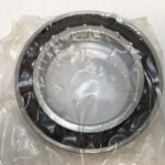 Super Precision Angular Contact Ball Bearing – Straight Bore, 90 mm ID, 140 mm OD, 24 mm Width, Open, 15° Contact Angle, Universal Pairing, Light Preload.