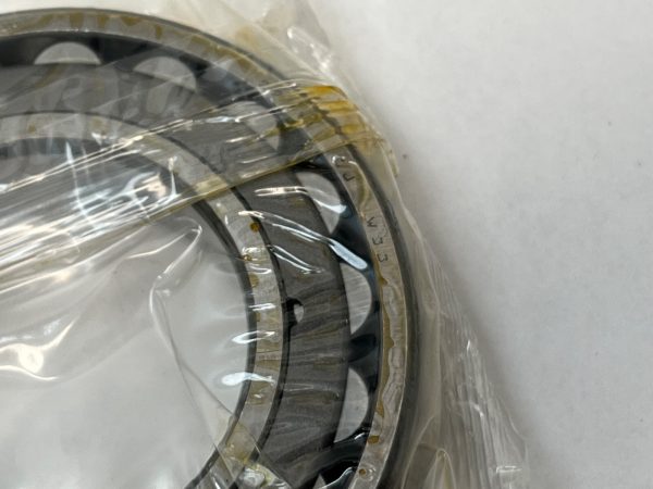 Spherical Roller Bearing – Straight Bore, 55 mm ID, 100 mm OD, 25 mm Width, Open, CN Internal clearance