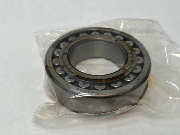 Spherical Roller Bearing – Straight Bore, 45 mm ID, 85 mm OD, 23 mm Width, Open, CN Internal clearance