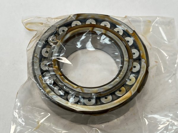 Spherical Roller Bearing – Straight Bore, 45 mm ID, 85 mm OD, 23 mm Width, Open, CN Internal clearance