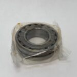 Spherical Roller Bearing – Straight Bore, 40 mm ID, 80 mm OD, 23 mm Width, Open, C3 Internal Clearance.