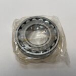Spherical Roller Bearing – Straight Bore, 40 mm ID, 80 mm OD, 23 mm Width, Open, C3 Internal Clearance.
