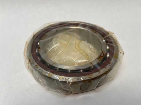 Super Precision Angular Contact Ball Bearing – Straight Bore, 70 mm ID, 110 mm OD, 20 mm Width, Open, 15° Contact Angle, Universal Pairing, Heavy Preload.