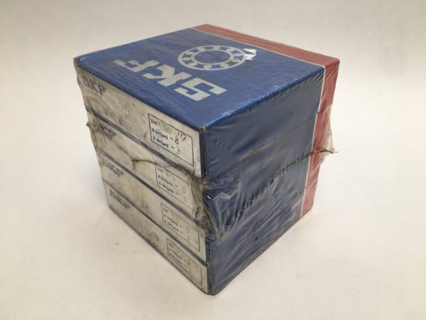Angular Contact Ball Bearing – Straight Bore, 65 mm ID, 100 mm OD, 18 mm Width, Open, 25°, ABEC 7 / P4 Precision.