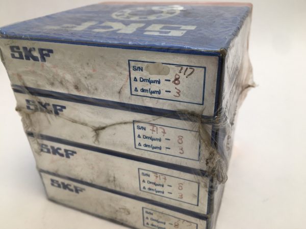 Angular Contact Ball Bearing – Straight Bore, 65 mm ID, 100 mm OD, 18 mm Width, Open, 25°, ABEC 7 / P4 Precision.