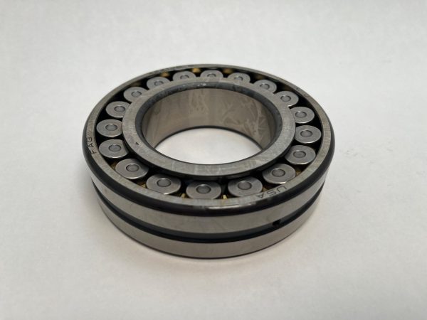 Spherical roller bearing – Straight Bore, 65 mm ID, 120 mm OD, 31 mm Width, Open, C4 Internal clearance.