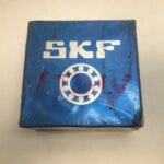SKF 7213-CD/P4ADGG9 Angular Bearing 65x120x23 mm 7213-CD-P4A-DGG9 Italy Set