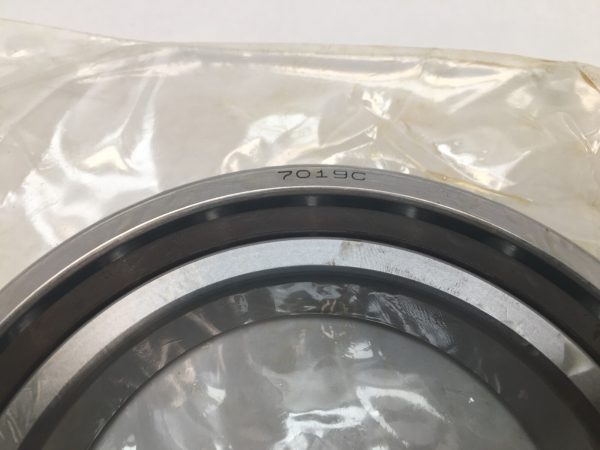Angular Contact Ball Bearing – 95 mm ID, 145 mm OD, 24 mm Width, Open, 15° Contact Angle, Light Preload.