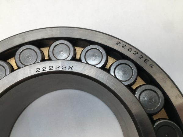 Spherical Roller Bearing – tapered Bore, 110 mm ID, 200 mm OD, 53 mm Width, Open, C3 Internal clearance.