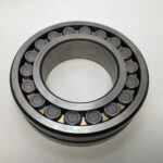 Spherical Roller Bearing – tapered Bore, 110 mm ID, 200 mm OD, 53 mm Width, Open, C3 Internal clearance.