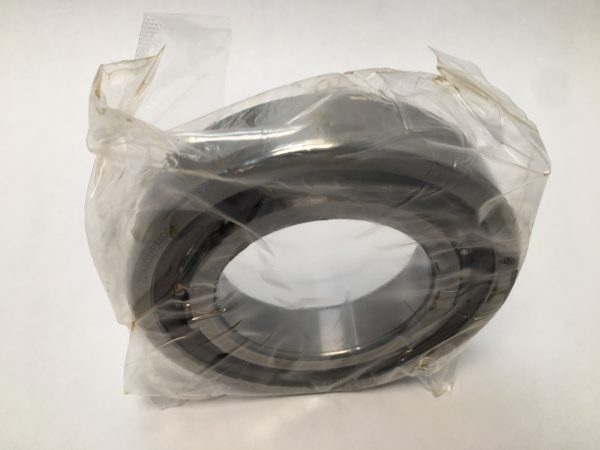 Angular Contact Ball Bearing – 70 mm ID, 125 mm OD, 24 mm Width, Open, 25° Contact Angle, Light Preload.
