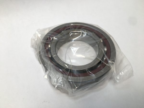 Angular Contact Ball Bearing – 70 mm ID, 125 mm OD, 24 mm Width, Open, 25° Contact Angle, Light Preload.