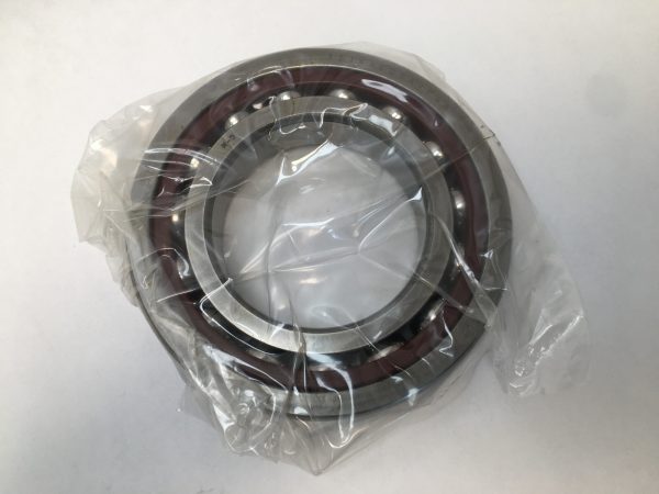 Angular Contact Ball Bearing – 70 mm ID, 125 mm OD, 24 mm Width, Open, 25° Contact Angle, Light Preload.