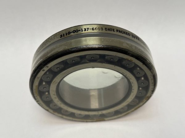 Spherical Roller Bearing – Straight Bore, 70 mm ID, 125 mm OD, 31 mm Width, Open, CN Internal clearance