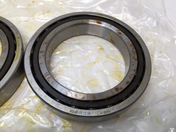 Angular contact bearings – 100 mm ID, 150 mm OD, 24 mm Width, Open, 15°, Light preload.