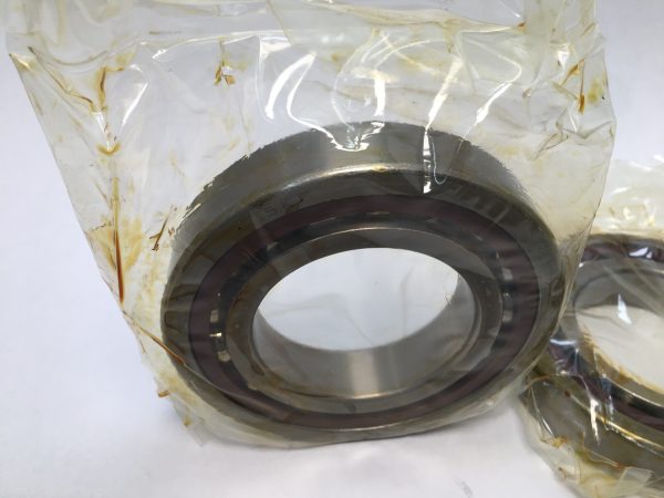Angular contact bearings – 70 mm ID, 125 mm OD, 24 mm Width, Open, 25°, Light preload.